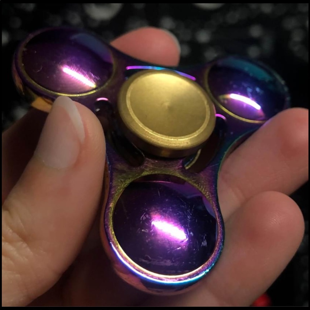 Fidget Spinners - Picture 7 of 9